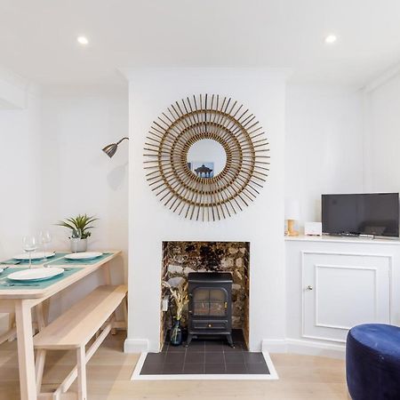 Central Quiet Cottage. Walk To Shops, Bars & Beach Brighton Exteriör bild