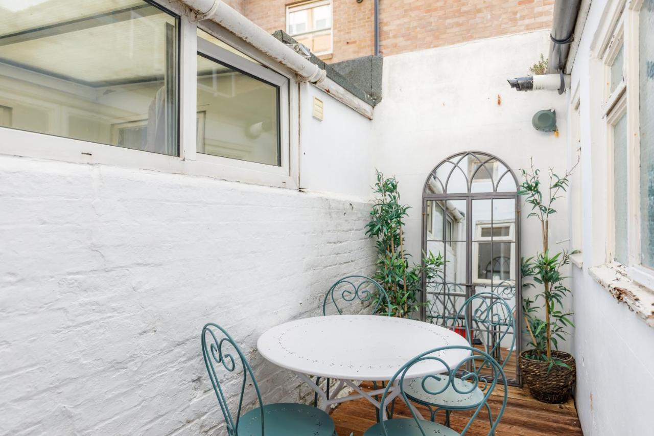 Central Quiet Cottage. Walk To Shops, Bars & Beach Brighton Exteriör bild