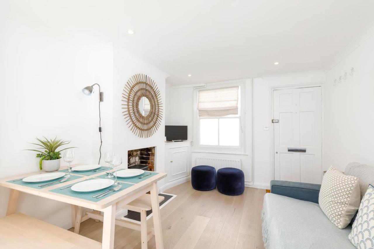 Central Quiet Cottage. Walk To Shops, Bars & Beach Brighton Exteriör bild